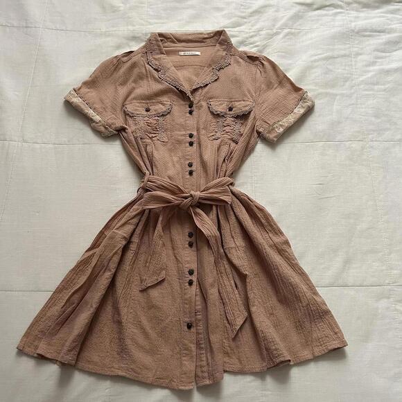 Axes Femme tan button-up collared dress with tie waist - Picture 1 of 8